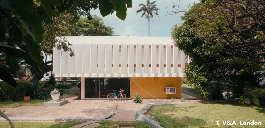 Film still of Scott House, Accra, by Kenneth Scott.